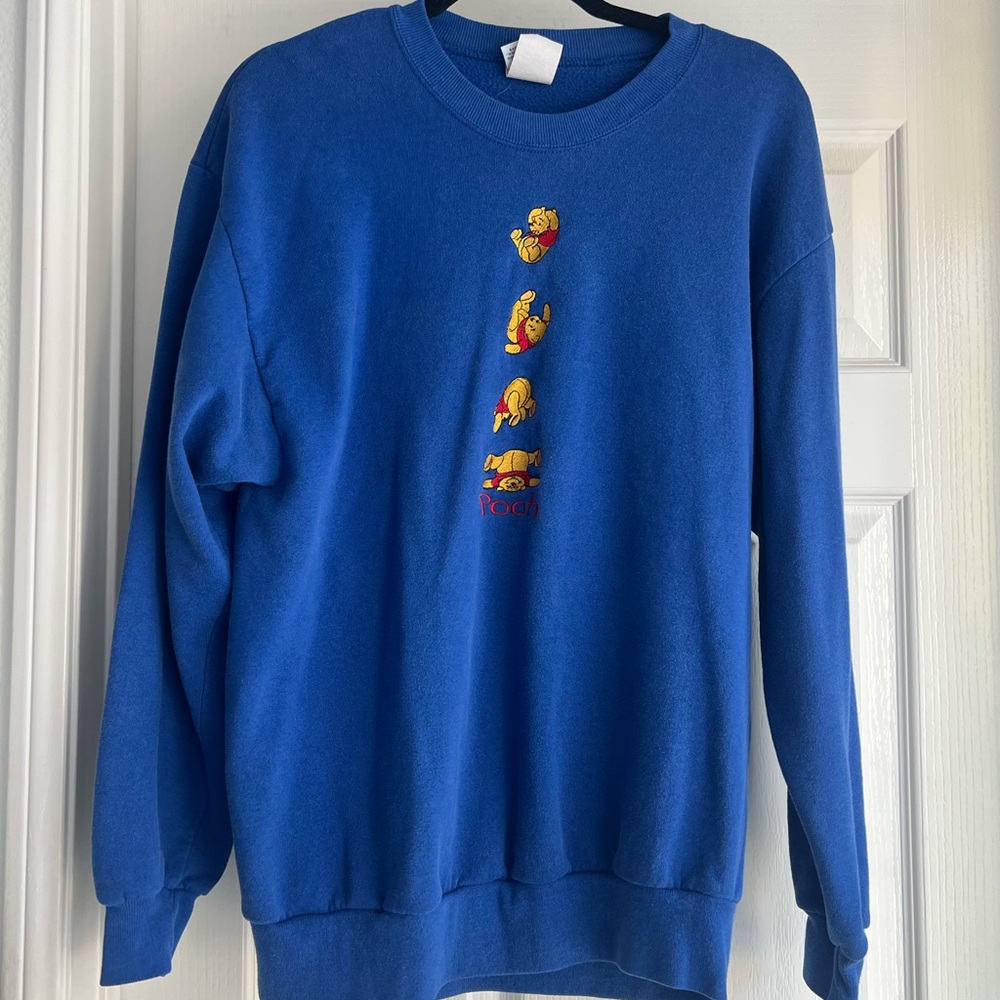 Blue Winnie the Pooh Graphic Crewneck Sweater